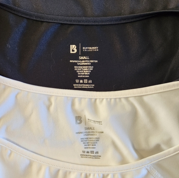 Set of Two Size Small Buffbunny Workout Tops - Picture 3 of 3